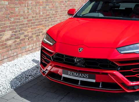 Lamborghini Urus 26