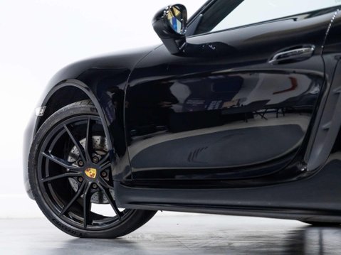 Porsche 718 Cayman 2.0T Coupe GPF 2dr Petrol PDK Euro 6 (s/s) (300 ps) 28