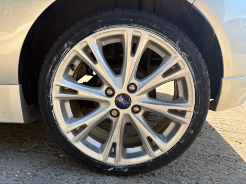 Ford Fiesta ZETEC S 4