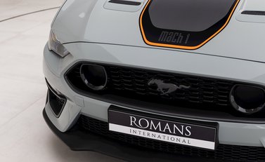 Ford Mustang Mach 1 21