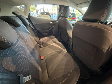 Ford Fiesta 1.0T EcoBoost Titanium Hatchback 5dr Petrol Manual Euro 6 (s/s) (95 ps) 32