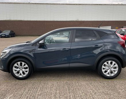 Renault Captur 1.0 Captur Iconic Edition TCe 5dr 11