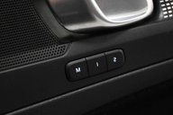 Volvo XC40 1.5 XC40 R-Design Pro T5 Recharge Auto 5dr 9