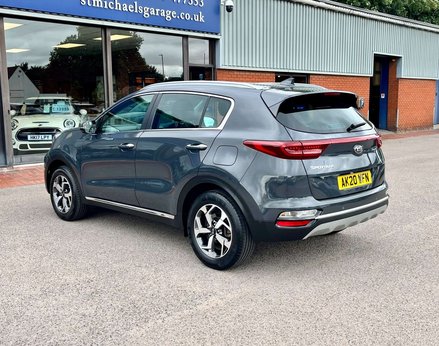 Kia Sportage 1.6 Sportage Platinum Edition ISG 5dr 9