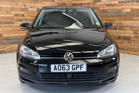 Volkswagen Golf 1.2 TSI BlueMotion Tech S Hatchback 5dr Petrol DSG Euro 5 (s/s) (105 ps) 2