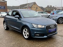 Audi A1 1.0 A1 Sport Nav TFSI Semi-Auto 3dr 4