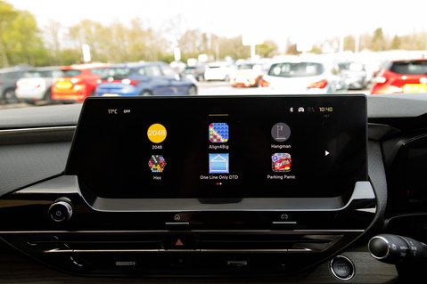 Citroen C5 X PURETECH SHINE PLUS S/S EAT8 32