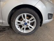Ford Fiesta 1.0T EcoBoost Zetec Euro 6 (s/s) 5dr 18