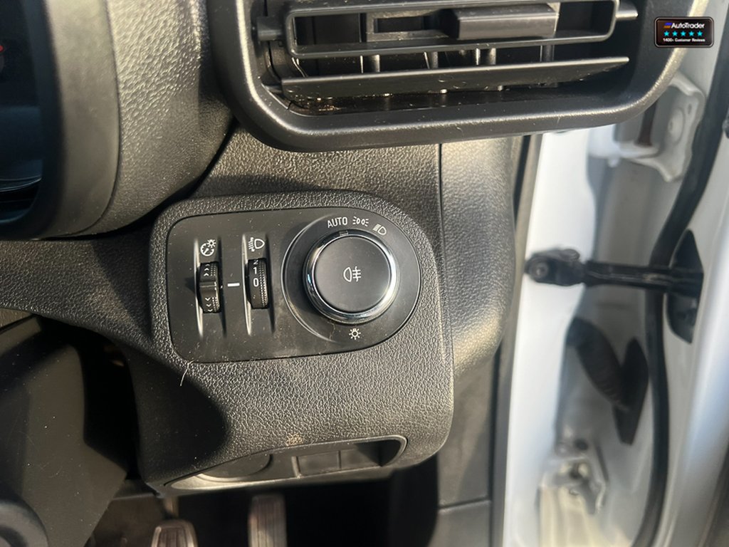 2020 Vauxhall ComboSWB L1H1 Low Roof Sportive 2300 Air Con Sensors EURO 6 NO VAT — thumbnail 31 of 51