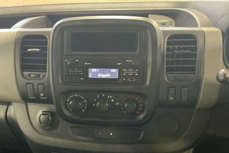 Renault Trafic 1.6 dCi ENERGY 27 Business Minibus Double Cab 5dr Diesel Manual SWB Euro 6  13