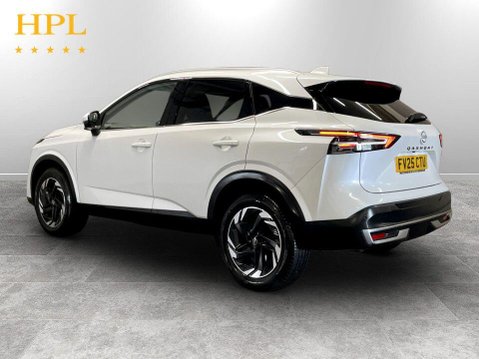 Nissan Qashqai 1.3 DIG-T MHEV N-Connecta SUV 5dr Petrol Hybrid Manual Euro 6 (s/s) (140 ps 5