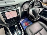 Nissan Navara 2.3 dCi Tekna Auto 4WD Euro 6 4dr 15