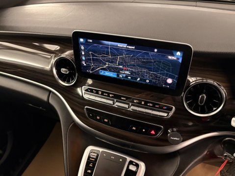 Mercedes-Benz Eqv EQV 300e 90kWh Sport Auto 5dr 20