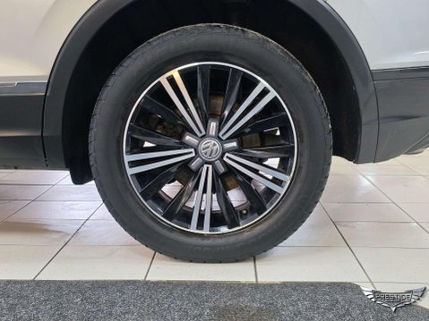 Volkswagen Tiguan 2.0 TDI BlueMotion Tech SE Navigation 4Motion Euro 6 (s/s) 5dr 63