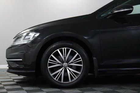 Volkswagen Golf SE NAVIGATION TDI 27