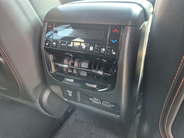 Jeep Grand Cherokee SUMMIT RESERVE 22