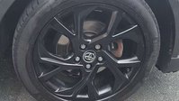 Toyota C-HR 1.8 VVT-h Dynamic SUV 5dr Petrol Hybrid CVT Euro 6 (s/s) (122 ps) 10