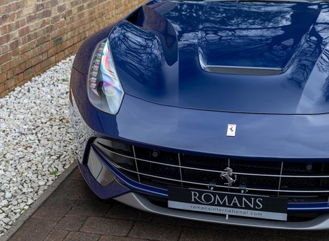 Ferrari F12 Berlinetta 21