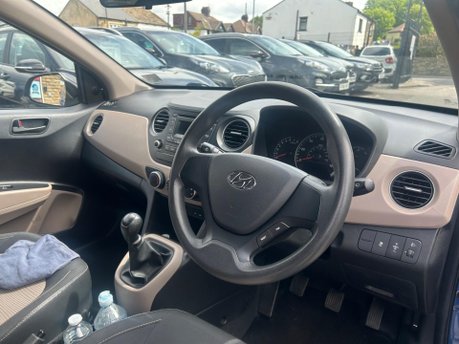 Hyundai i10 S 10