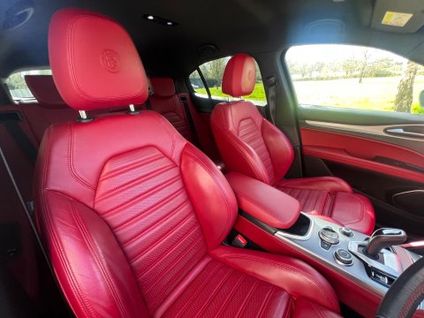 Alfa Romeo Stelvio TB VELOCE 39