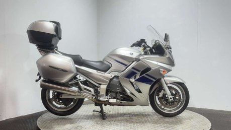 Yamaha FJR1300 ABS 2008 ONLY 22K NEW MOT SERVICED FULL LUGGAGE COMMUTER TOURER BIKE 1