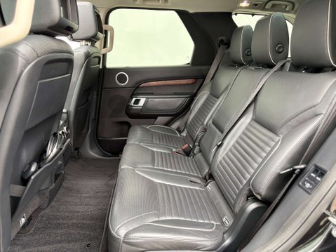 Land Rover Discovery 3.0 Discovery Luxury HSE TD6 Auto 4WD 5dr 81