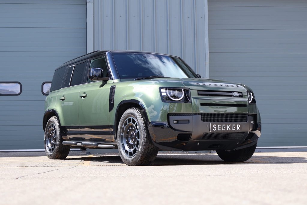 Land Rover Defender 110 2026 HARD TOP D350  HSE Octa wheels and a genuine rear seat conversion 3