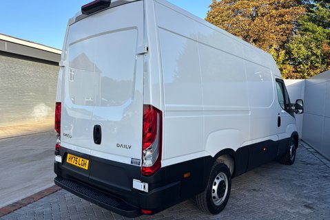 Iveco Daily 35S14V 3520L Business Hi-Matic Panel Van 6