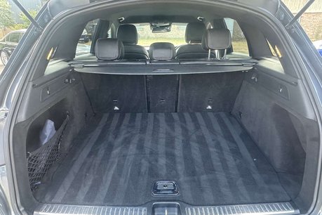 Mercedes-Benz GLC 2.1 GLC220d AMG Line SUV 5dr Diesel G-Tronic 4MATIC Euro 6 (s/s) (170 ps) 61