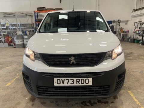 Peugeot Partner BLUEHDI PROFESSIONAL PREMIUM PLUS L1 2