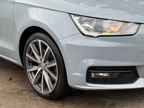 Audi A1 1.4 A1 Sportback TFSI Sport Nav Semi-Auto 5dr 9