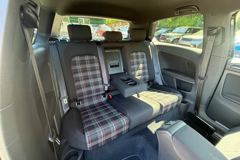 Volkswagen Golf GTI LAUNCH DSG - APPLE CAR PLAY - 2 OWNERS - 9 SERVICES RECORDED 25