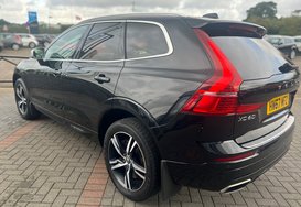 Volvo XC60 T5 R-DESIGN AWD PETROL AUTO 9
