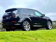 Land Rover Discovery Sport R-DYNAMIC HSE 22