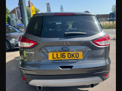 Ford Kuga 2.0 TDCi Titanium 2WD Euro 6 (s/s) 5dr 6