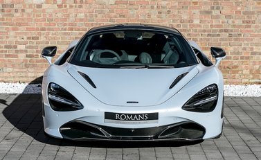 McLaren 720S Performance 4