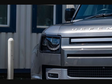 Land Rover Defender 3.0 Defender XS Edition D MHEV Auto 4WD 5dr 24