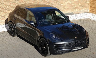 Porsche Macan GTS 3