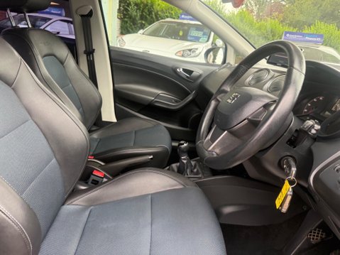 SEAT Ibiza 1.2 TSI I TECH Euro 5 5dr 20
