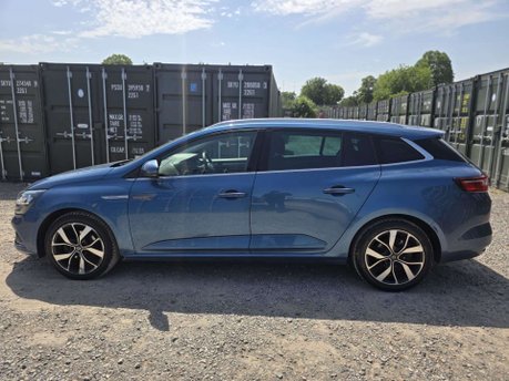 Renault Megane 1.3 TCe Iconic Sport Tourer 5dr Petrol EDC Euro 6 (s/s) (140 ps) 6