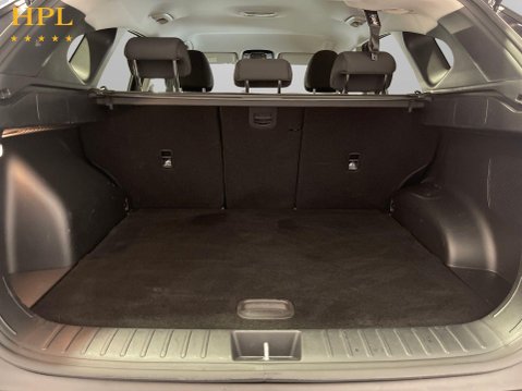 Hyundai TUCSON 1.6 T-GDi 13.8kWh Premium SUV 5dr Petrol Plug-in Hybrid Auto 4WD Euro 6 (s/ 21