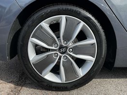 Hyundai IONIQ 1.6 IONIQ Premium SE FHEV Semi-Auto 5dr 14