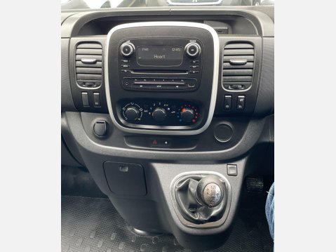 Vauxhall Vivaro 1.6 CDTi 2900 BiTurbo ecoFLEX Sportive L2 H1 Euro 5 (s/s) 5dr 26