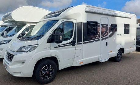 Swift Escape 694 2022 23