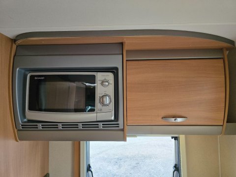 Swift Suntor 590RS Motorhome 28