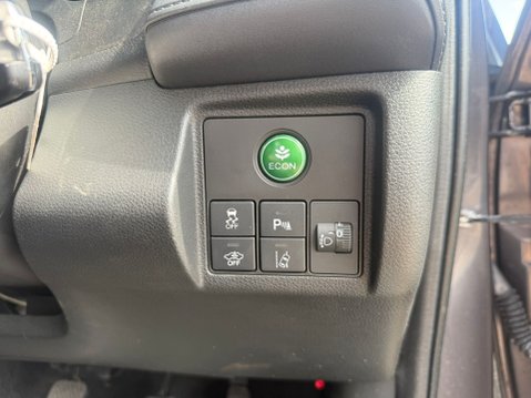 Honda HR-V 1.5 i-VTEC SE SUV 5dr Petrol Manual 28
