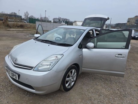 Toyota Prius 1.5 T3 CVT 5dr 9