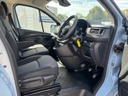 Renault Trafic SL28 Business Plus 130 ps dCi - Twin Side Loading Doors 19