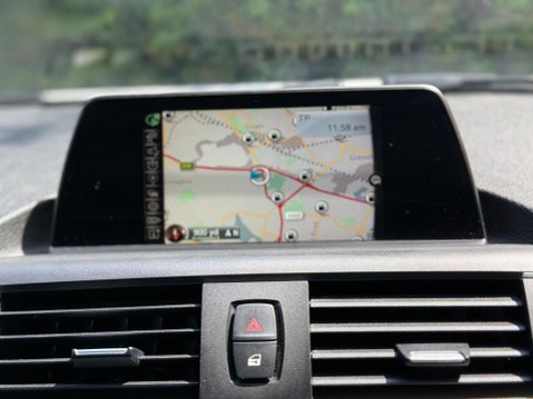 BMW 1 Series 1.5 118i Sport Euro 6 (s/s) 5dr 19