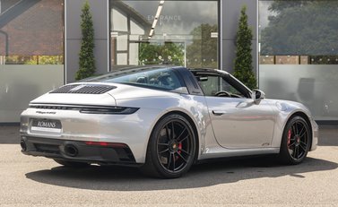 Porsche 911 Targa 4 GTS (992) 4